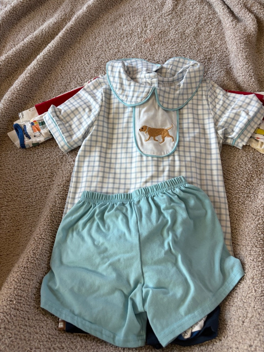 B61 NWT 4t Smocked Collar 2pc Short Set; Collared Gingham Top w/ Dog Embroidery